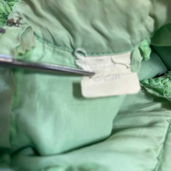 60s 70s Vintage Green Lace Bodice Dress with Permanent Pleated Skirt Belted XS - Picture 6 of 13